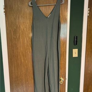 Universal Thread Sleeveless Olive Jumpsuit